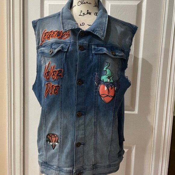 BIKER DENIM EMBROIDERED PATCHES  VEST “LEGENDS NEVER DIE “SIZE X-LARGE Y2K - Picture 1 of 16